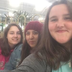 Meet your Posher, Grace